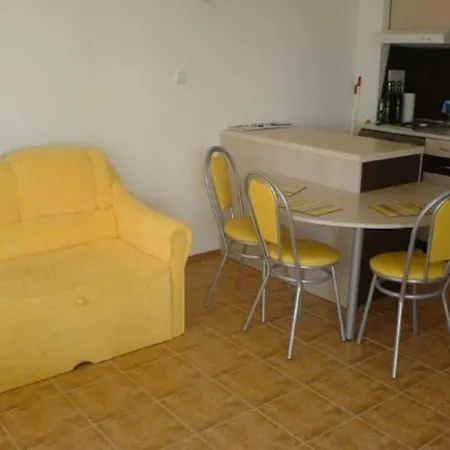 Frontline, 1 Bed, Near To شقة *